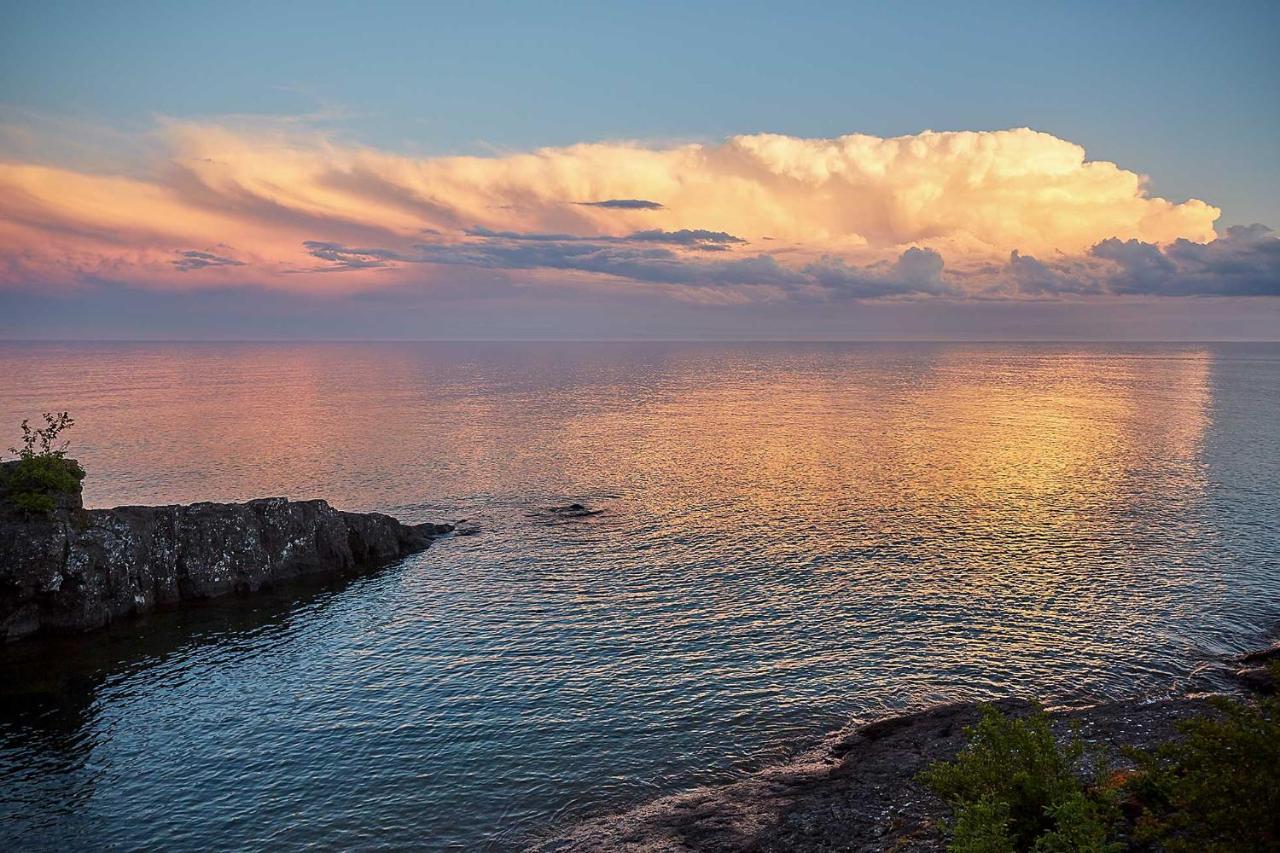 Reflections Cabin On Lake Superior - Near Lutsen Schroeder Exterior foto